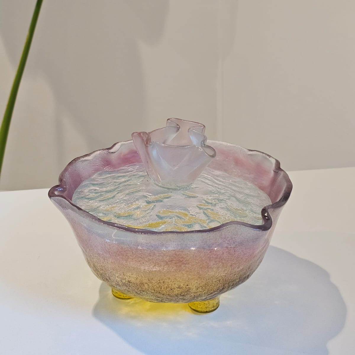 Elevated Jelly bowl with Lid