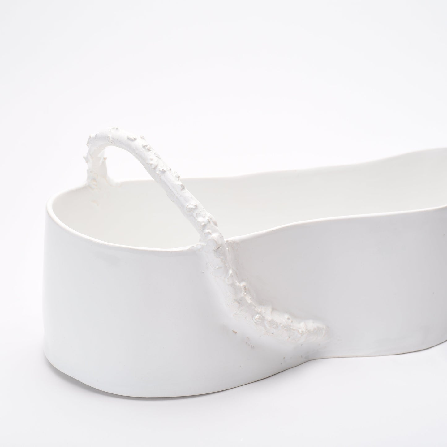 ceramic oval flow with handle