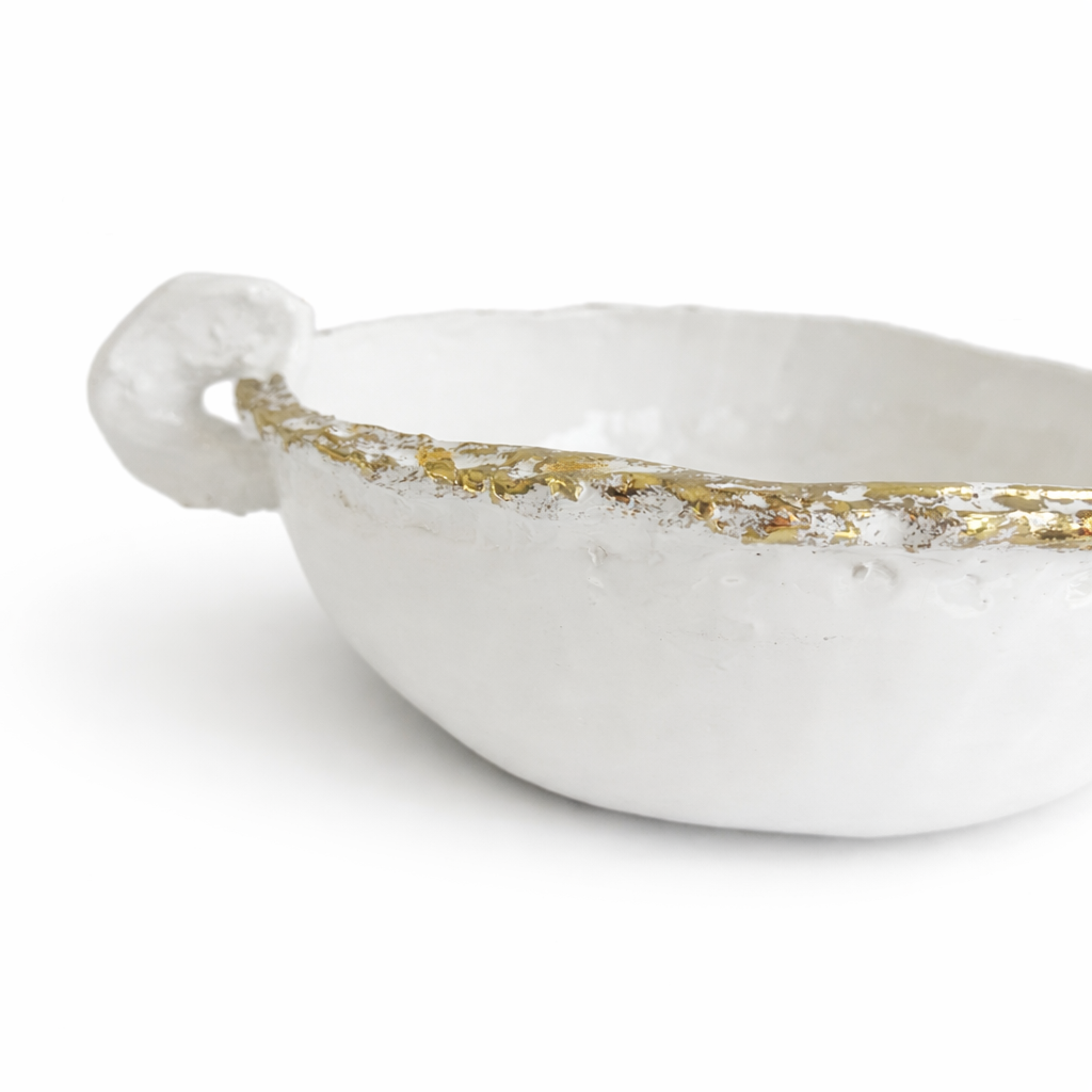 Textured Round Saladier with Hands