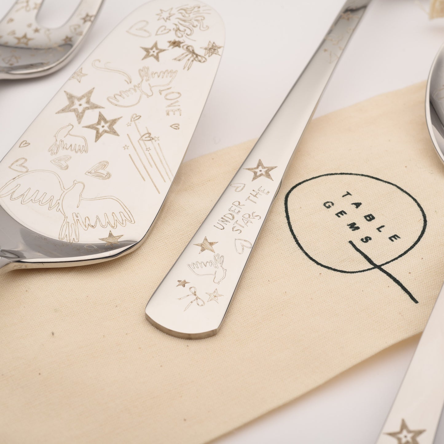 Cake Server- The Holiday Edition