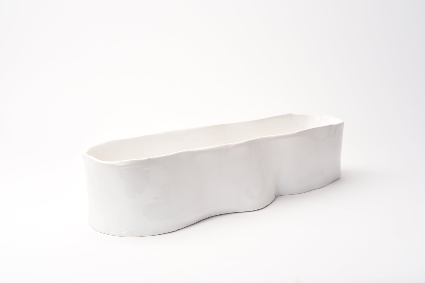 Ceramic oval thin bowl